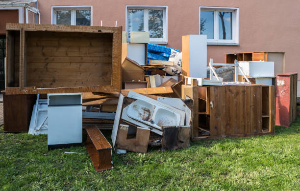 Best Basement Cleanout  in South Elgin, IL